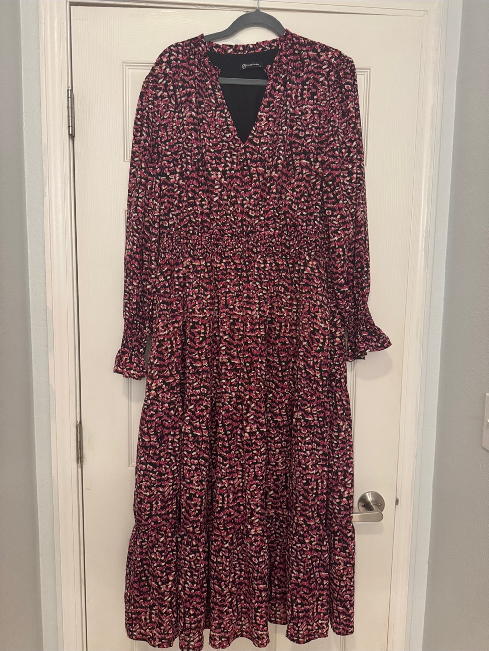 Women’s Pink & Black Printed Long Sleeve Dress
